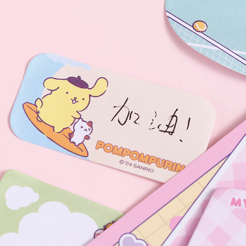 Sports-Themed Note Set