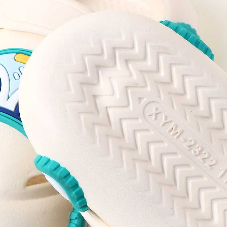 Cartoon series Car Slippers for children (beige 160mm)