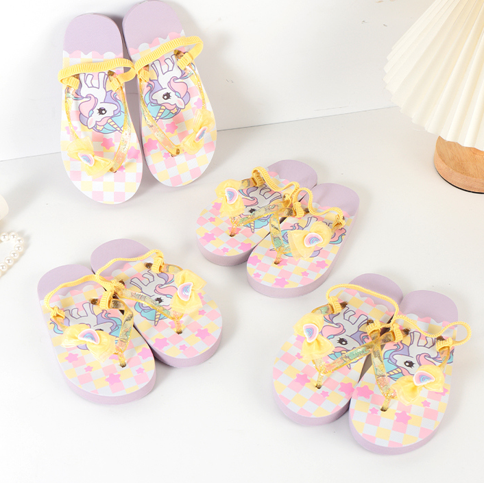 Starlight Family Accessories Kids Flip Flops (Luna) (32-33)