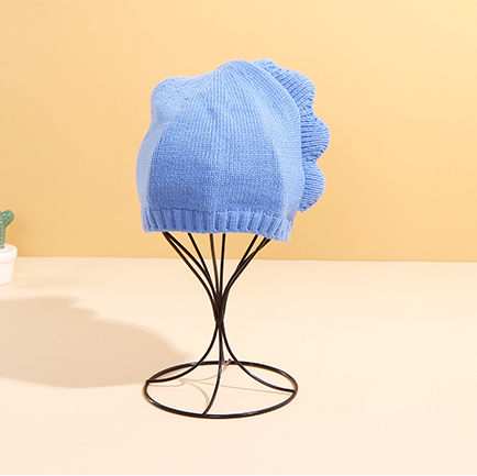 Baby Dinosaur Tail Knitted hat for kids (Mixed colors)