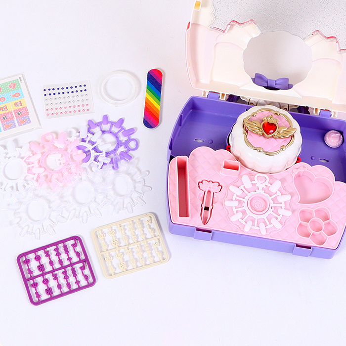 Trendy Magic Handbag Nail Art Set (Dreamy Amusement Park)