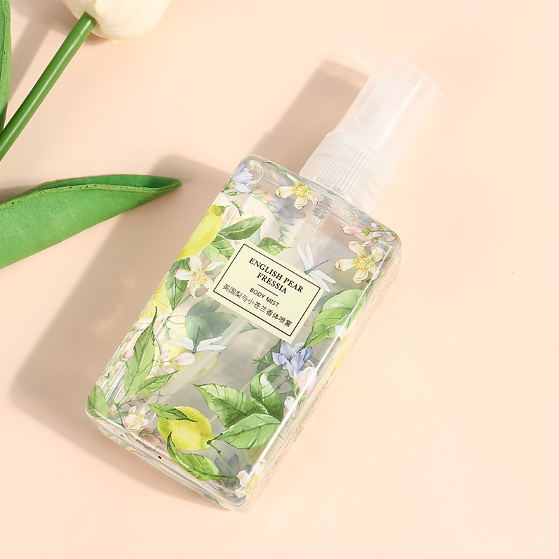 English Pear and Freesia Body Spray 100ML
