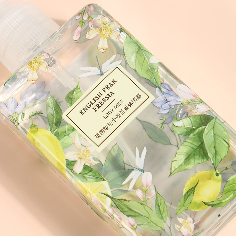 English Pear and Freesia Body Spray 100ML