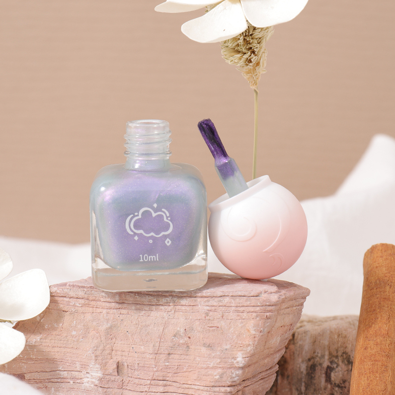 Fangtang Yuemeng Oily Nail Polish -12 Aurora Starry Sky