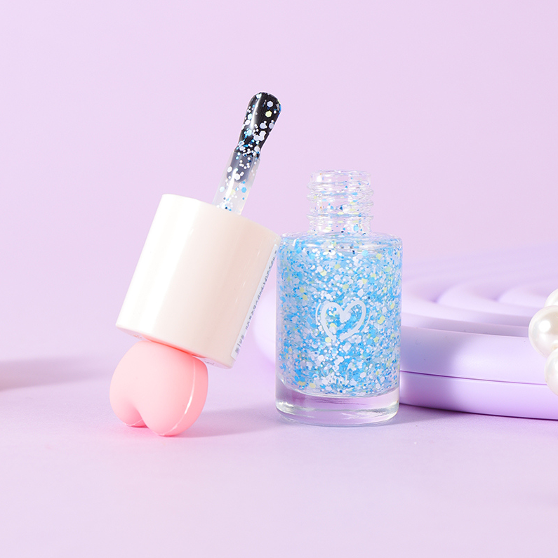 Flower Sweetheart Oily Nail Polish 04# Blue and white sequins