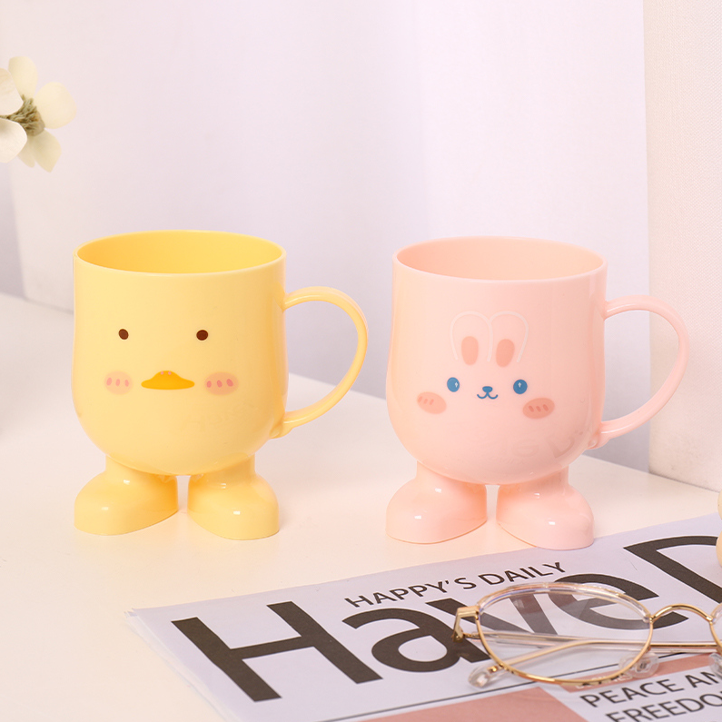Cartoon Animal Standing mouthwash (260mL)