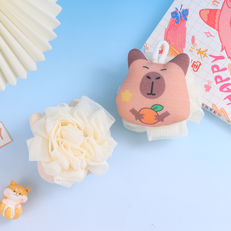 Maillard Capybara Bath Flower bath ball