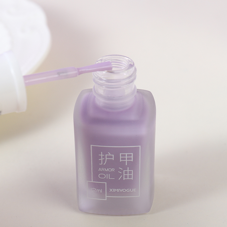 Cool and Refreshing Nail Base Coat