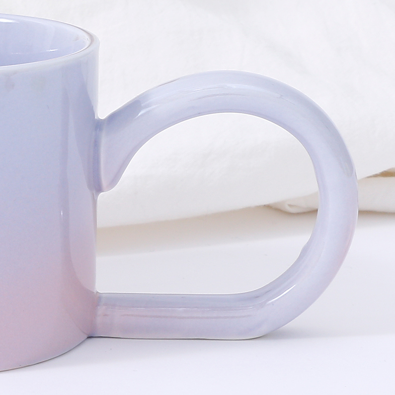 Color Contrast Wide Handle Ceramic Cup (350mL/11.83fl.oz.)