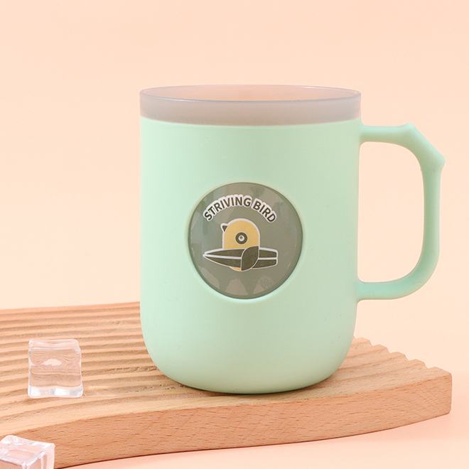 Elegant two-color mouthwash cup (mixed)