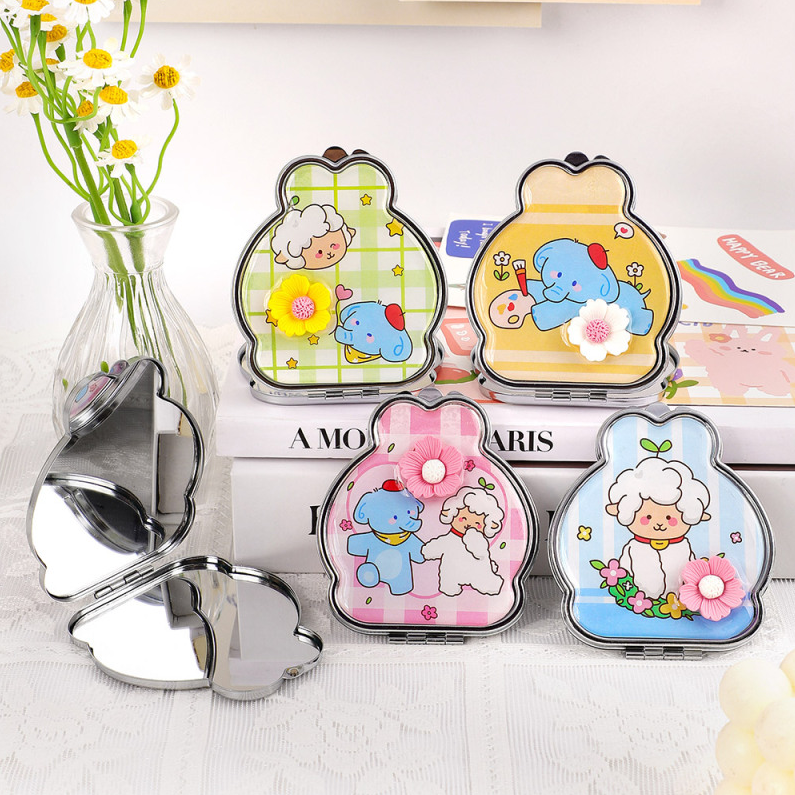 Cute pet Drop Adhesive Shaped Body Mirror (Mixed)