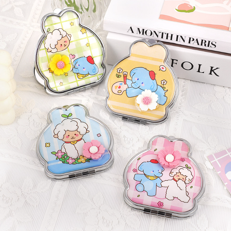 Cute pet Drop Adhesive Shaped Body Mirror (Mixed)
