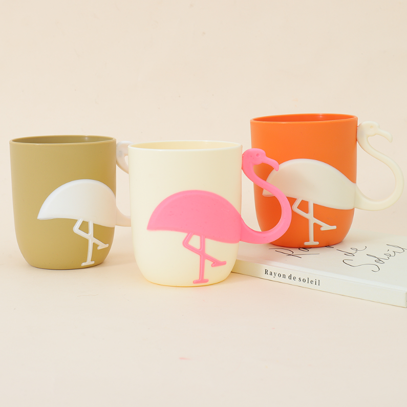Flamingo Cartoon mouthwash (Mixed)