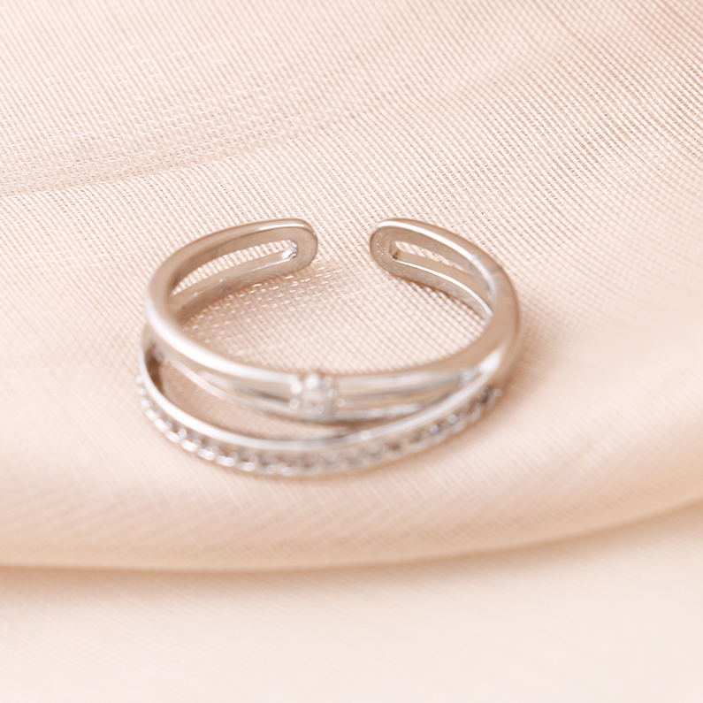 Exquisite zircon vegan ring