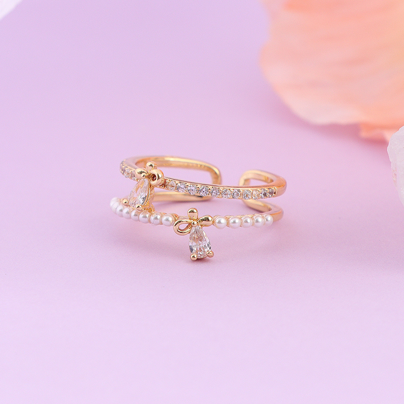 Double butterfly zircon delicate opening ring