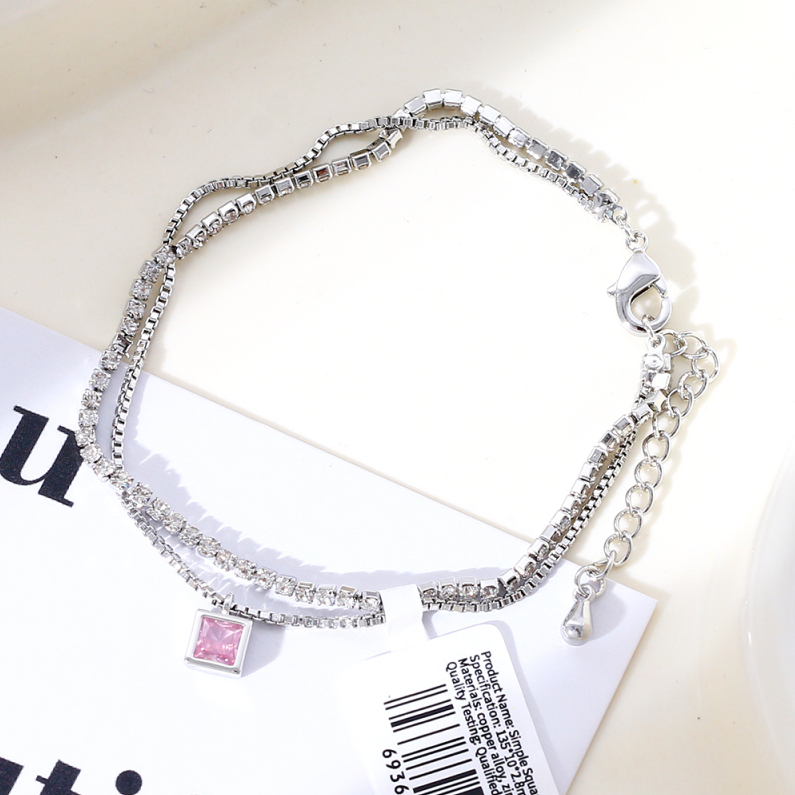 Simple square zirconium bracelet