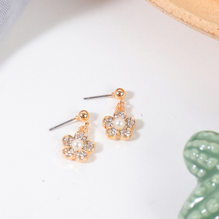 Pearl flower jewelry set