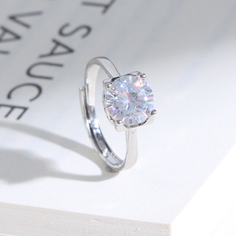 Square simulation opening simulation diamond ring