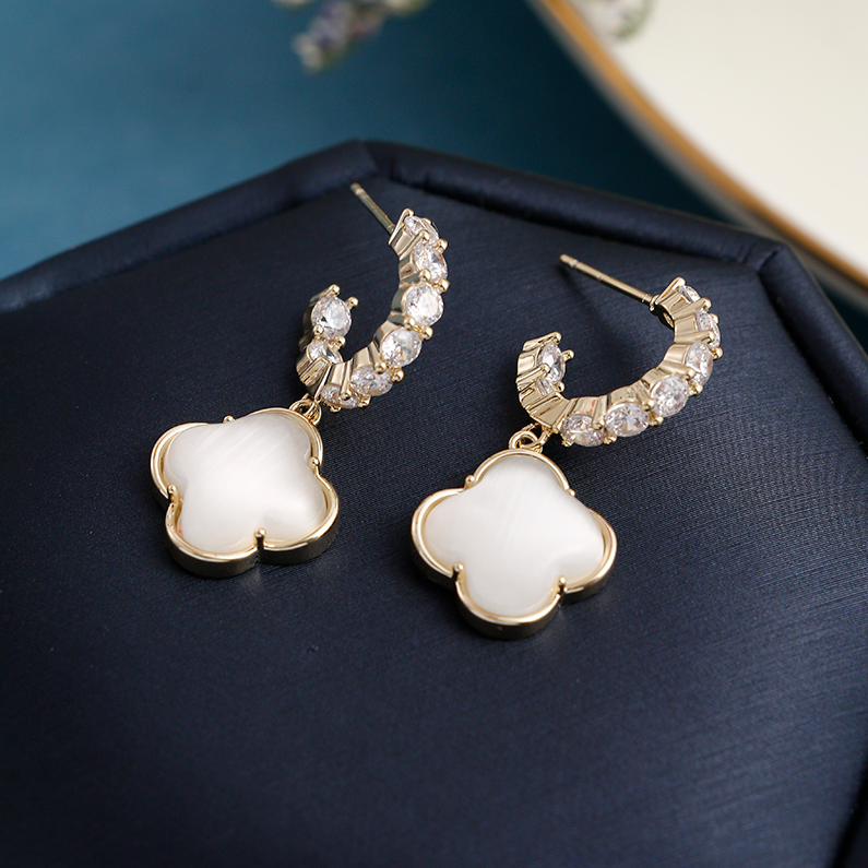Delicate cat eye earrings