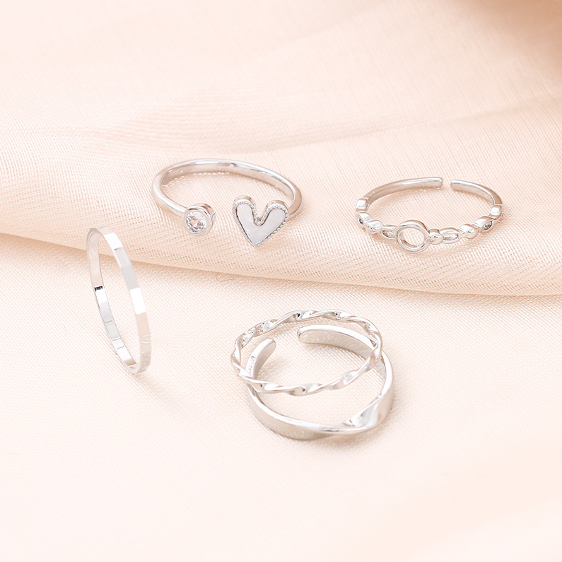 Five piece ring set 2