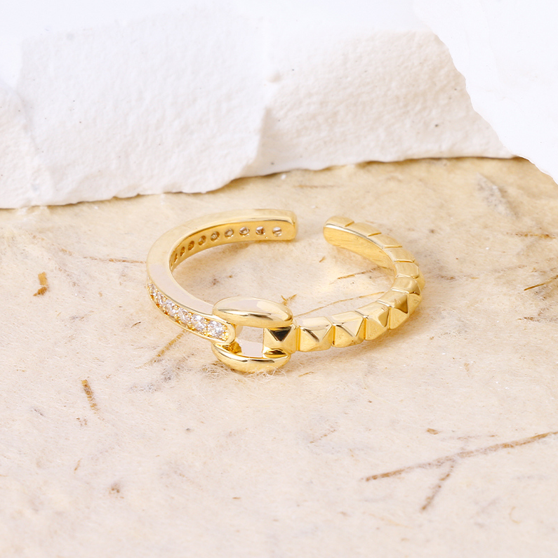Zircon square hollow ring