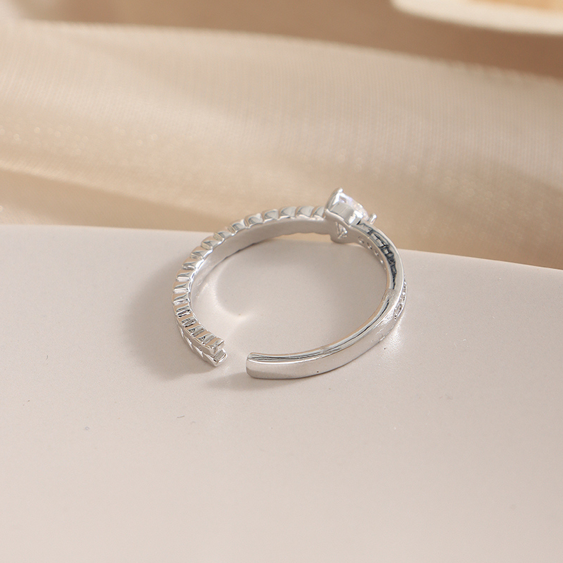 Design sense diamond ring