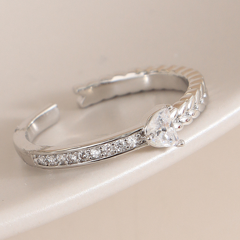 Design sense diamond ring
