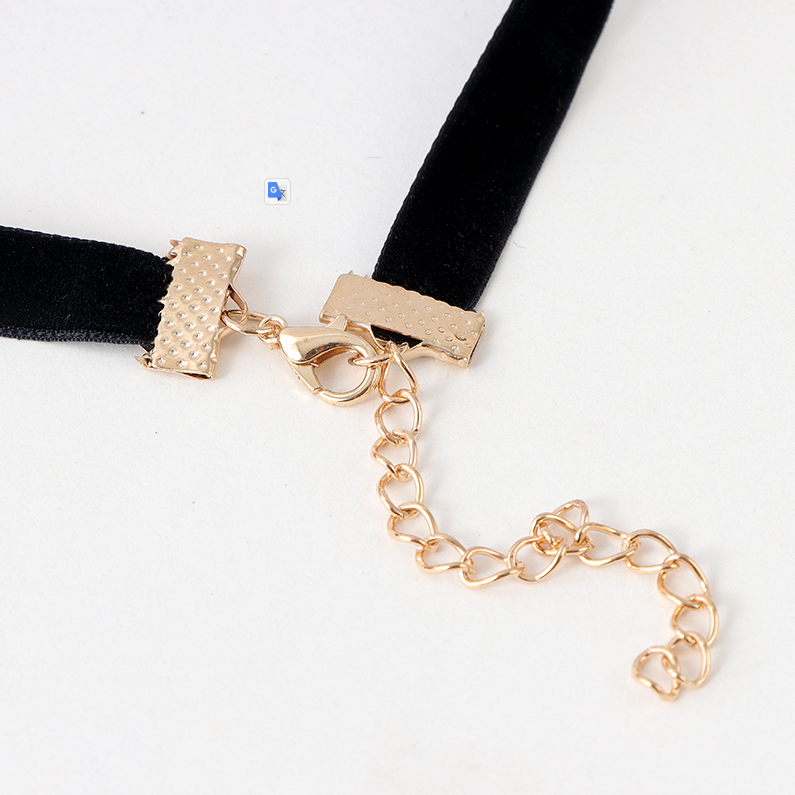 Dark gold coin choker