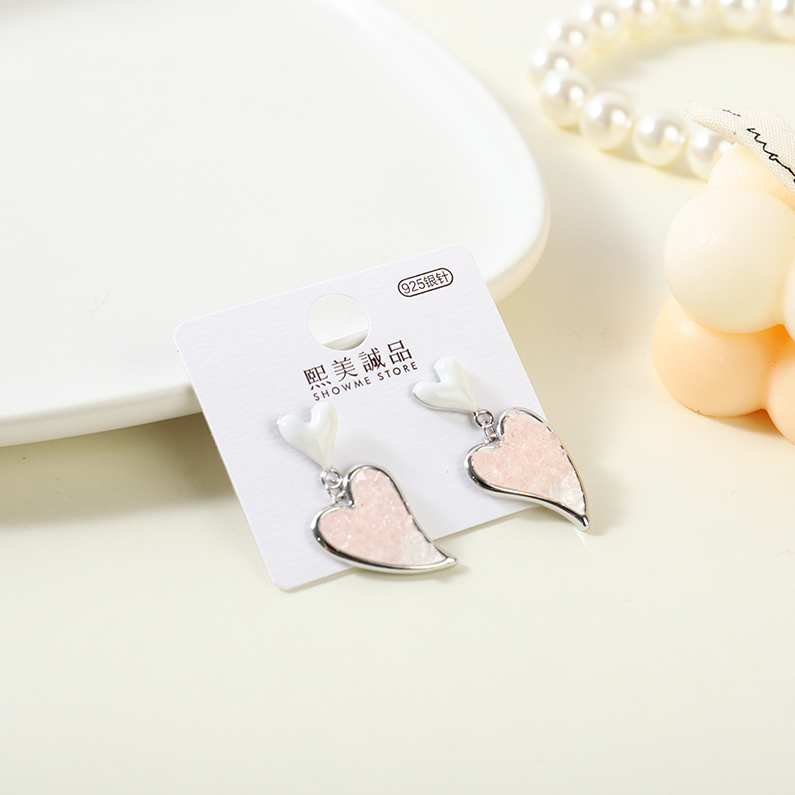 Love earrings