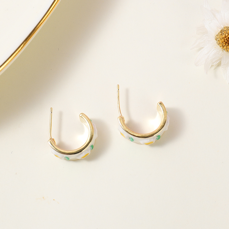 Flower C ring earrings
