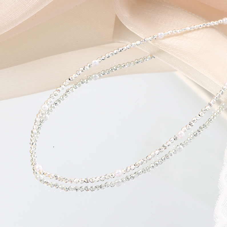 Simple basic necklace