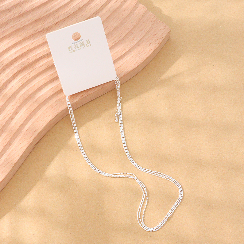 Simple three-layer necklace
