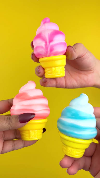 Merry Cream PU Foam Squish